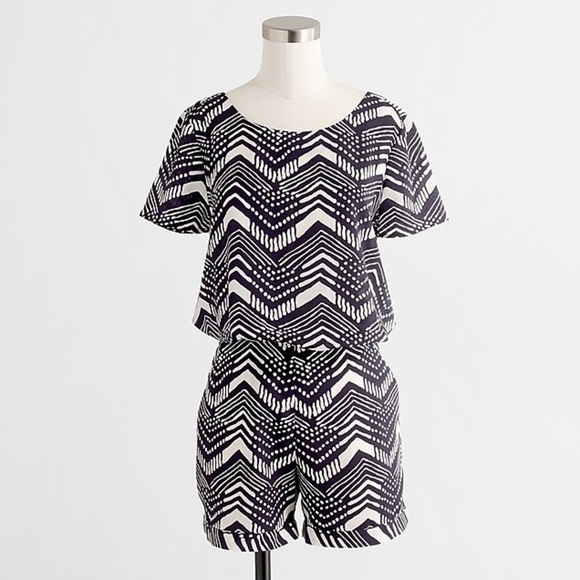 J. Crew Printed Blue Short Sleeve Silky Romper Size 0 - Picture 1 of 7